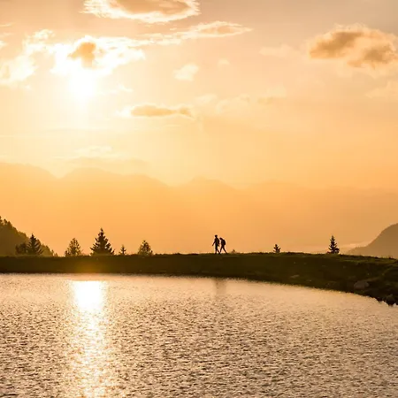 Schneerose 아파트호텔 3*